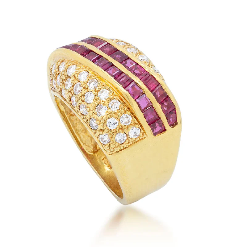 Custom Gold Wedding Set for CouplesRuby Parallels & Diamond Pave Ring