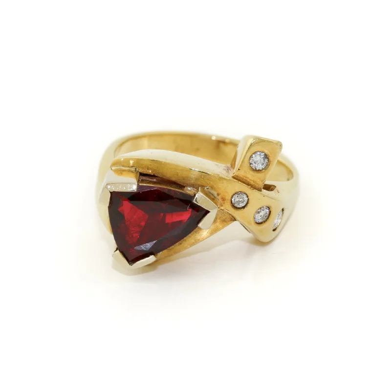 Personalized Wedding Ring with Ruby18k Gold x Abstract 1.58 Spinel & Diamond Cocktail Ring