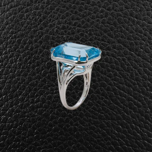 Classic Diamond Engagement Ring for CouplesEmerald cut Blue Topaz Ring