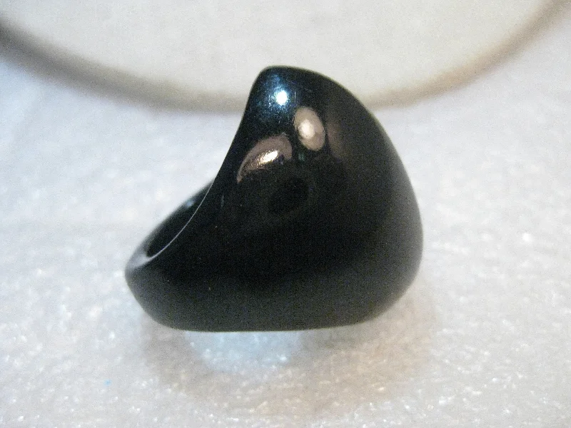 Classic Wedding Band for HimVintage Black Plastic Domed Ring, Modern/Abstract, 1970's-1980's, size 7.5