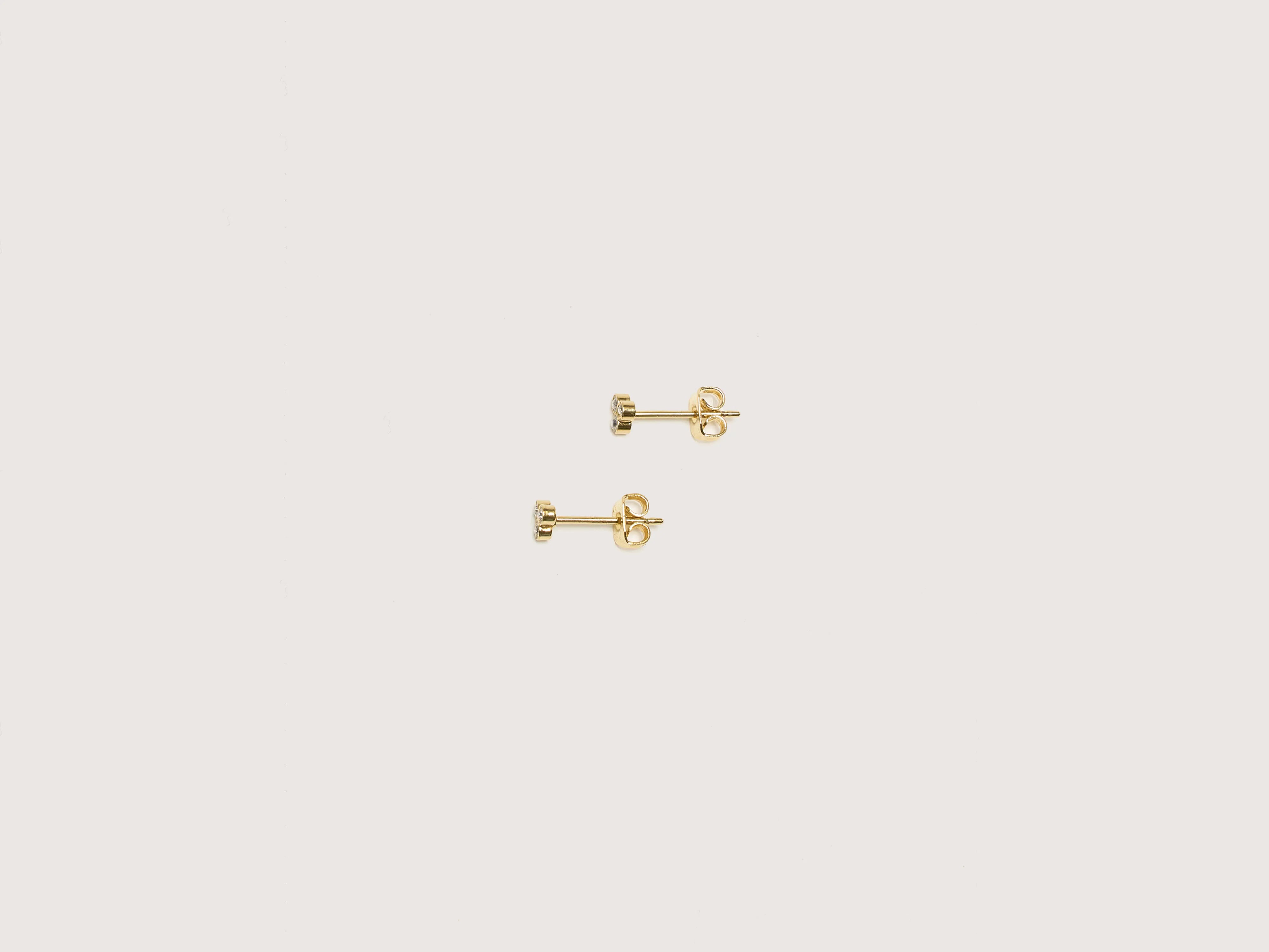 Bright Earrings-Melia Stud Earrings (242 / W / GOLD)