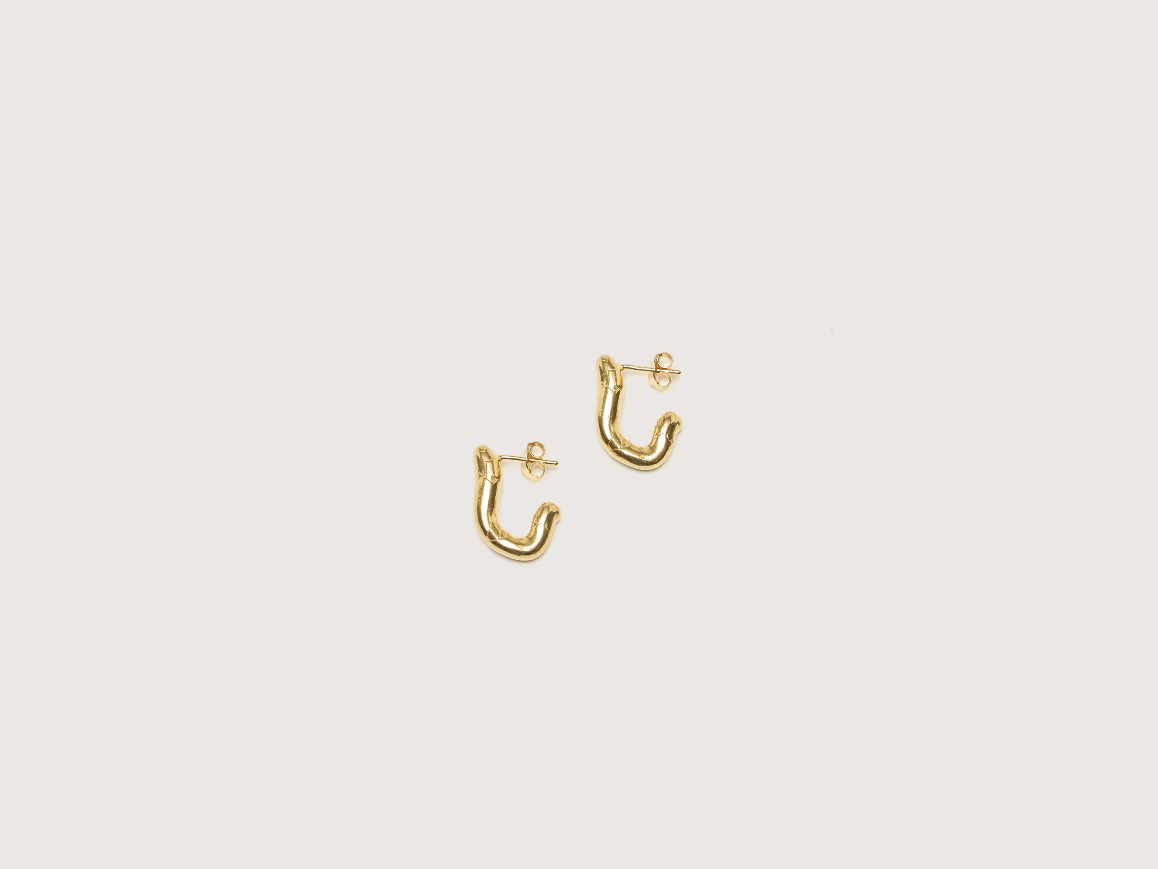 Elegant Gold Hoop Earrings-Gamba Gold Earrings (242 / W / GOLD)