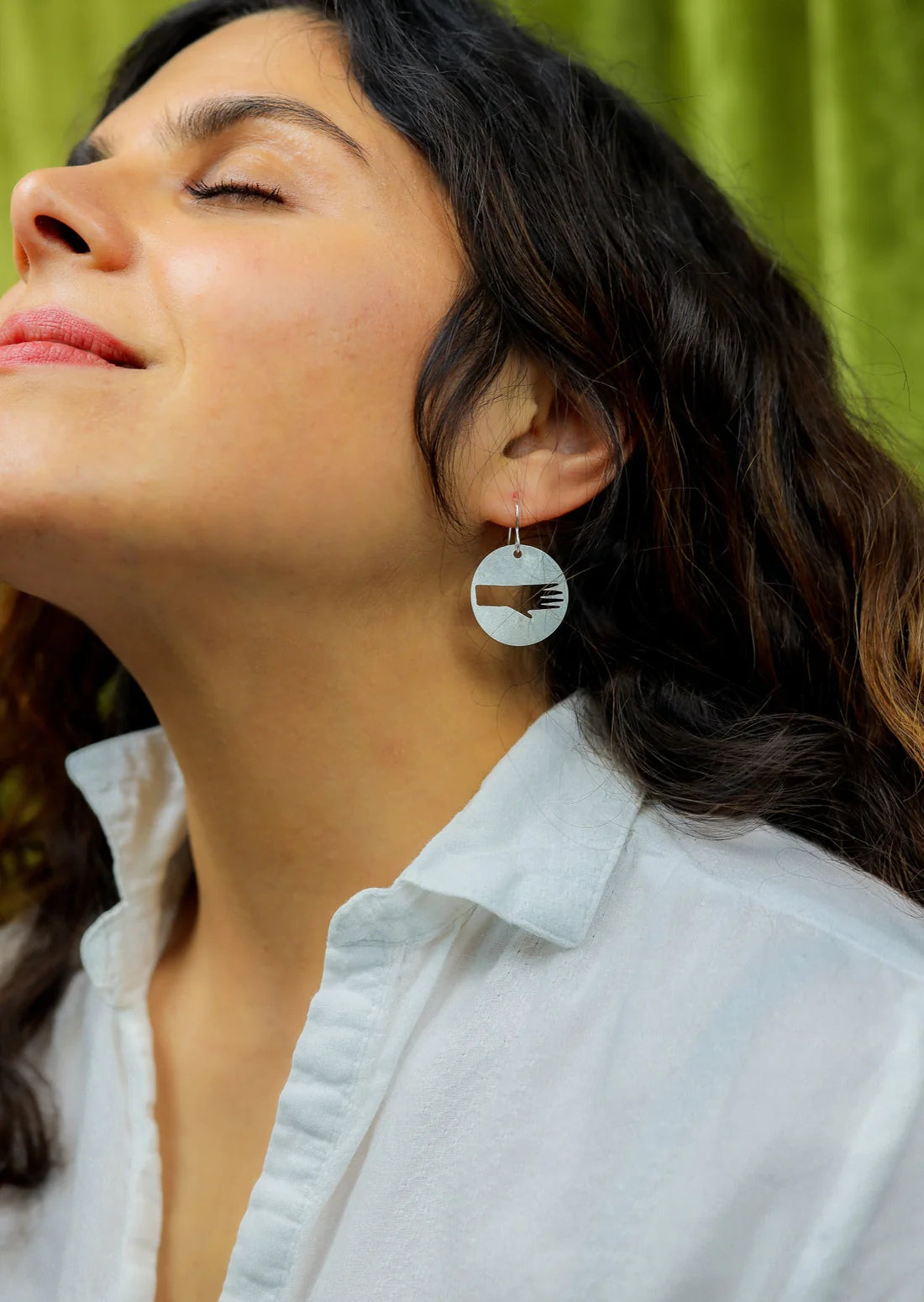 Red Hoop Earrings-Vogue Disc Silver Earrings